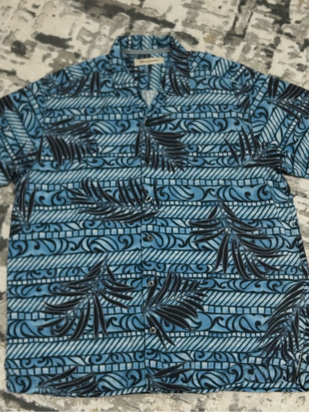 Men's Tommy Bahama 100% silk Blue Tropical Print Short-Sleeve Shirt Size Large